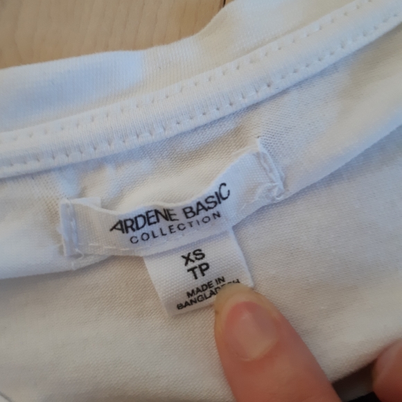 Ardene T Shit XS White - Picture 3 of 4